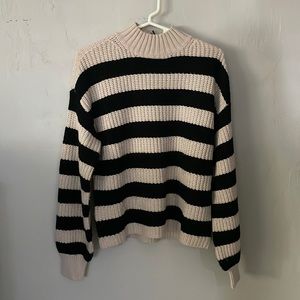 Women’s Sanctuary size XS chunky knit turtleneck. black/cream.New w/ tags